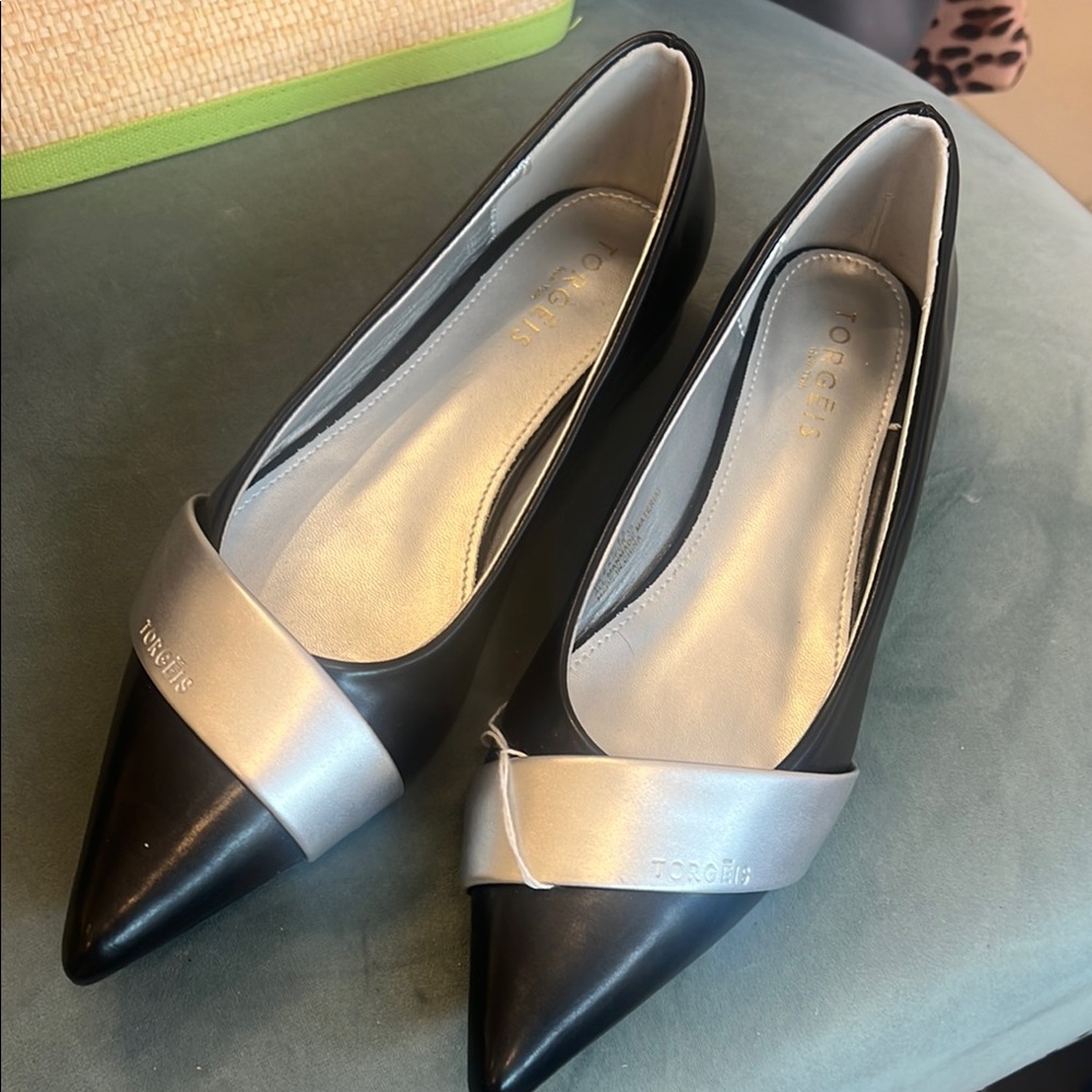 Torgeis black silver flats 8.5